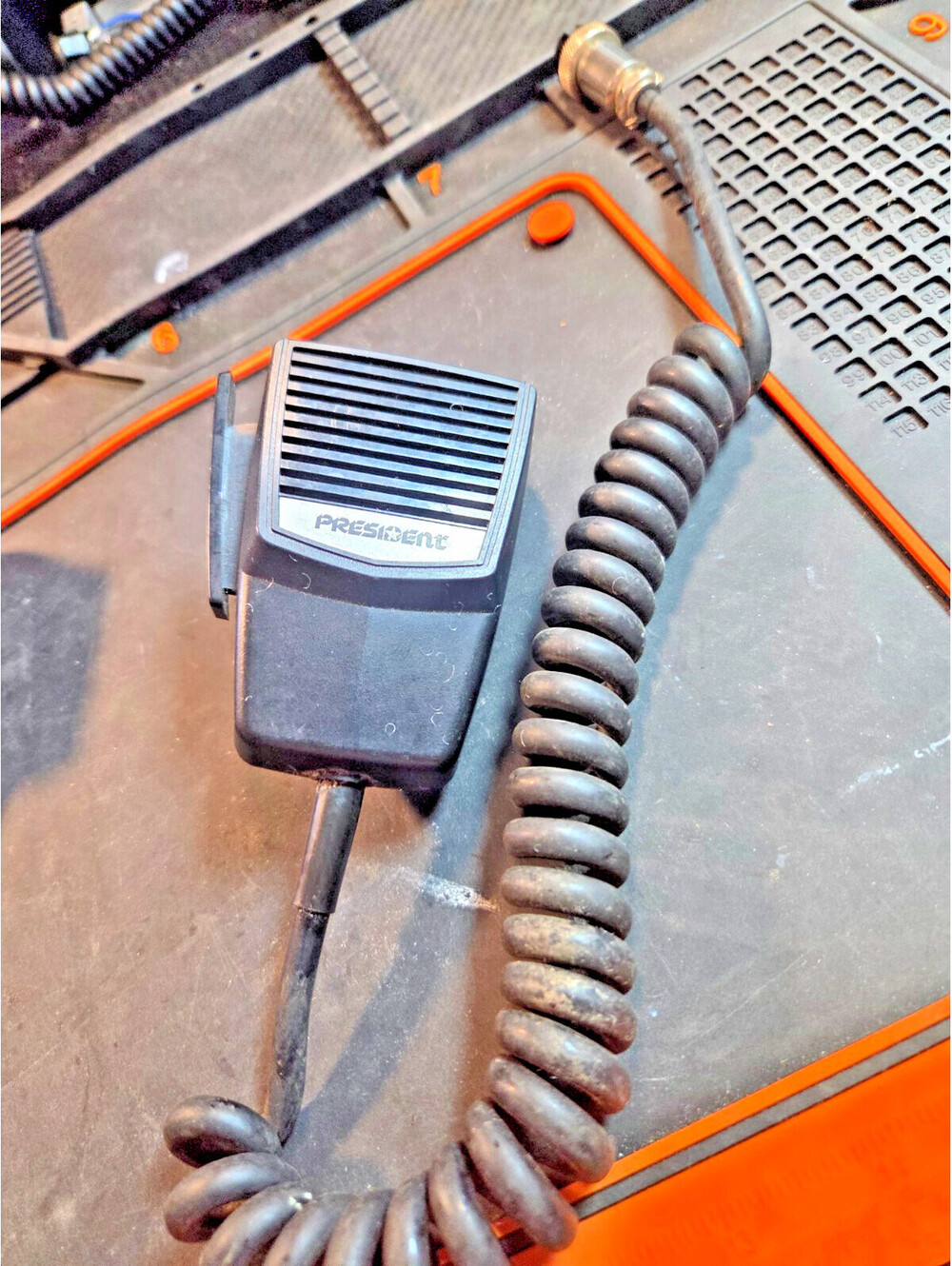 PRESIDENT LOGO'D MICROPHONE, HANDHELD, FOUR PIN